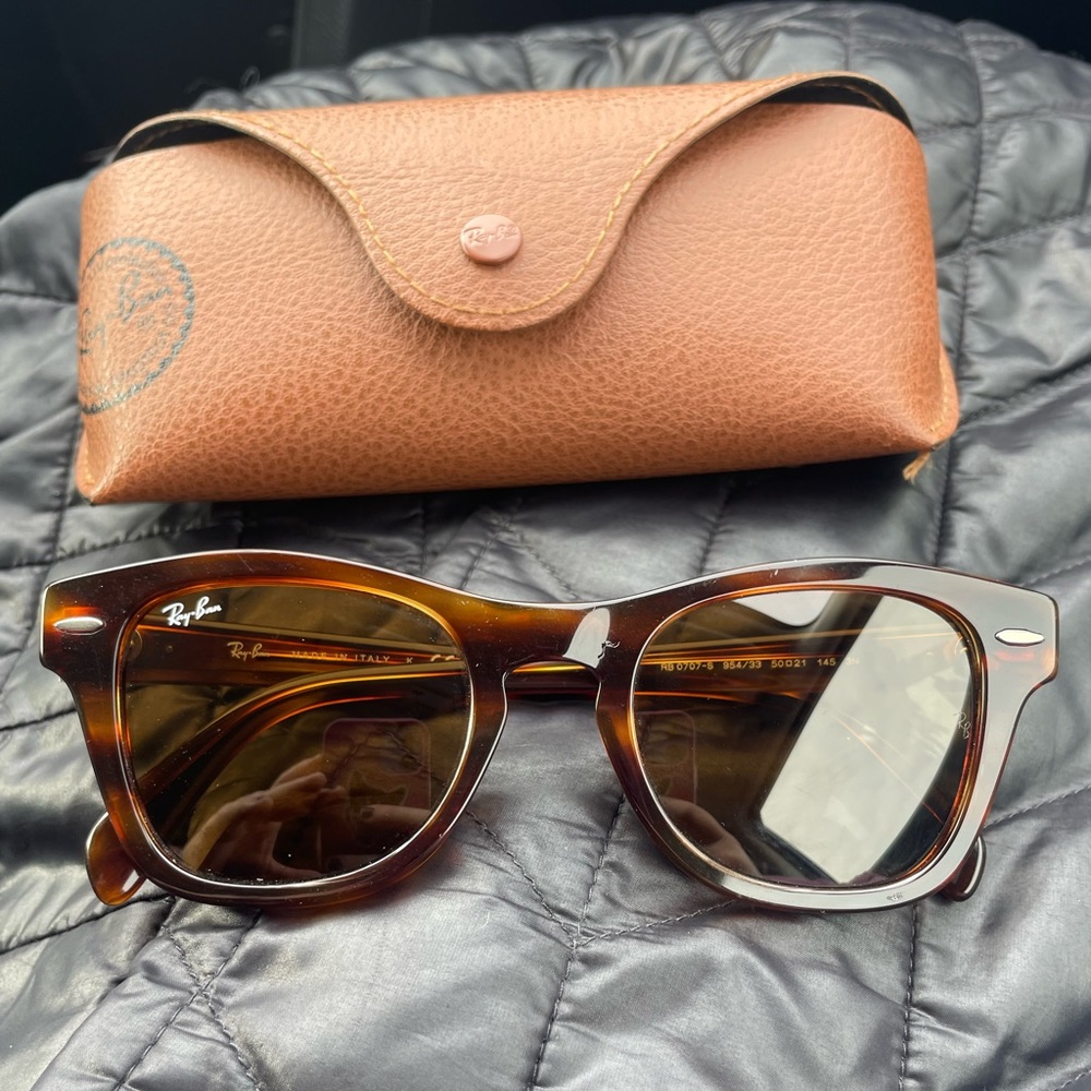Ray Bans RB0707s Tortoise/Brown (Great Condition)
